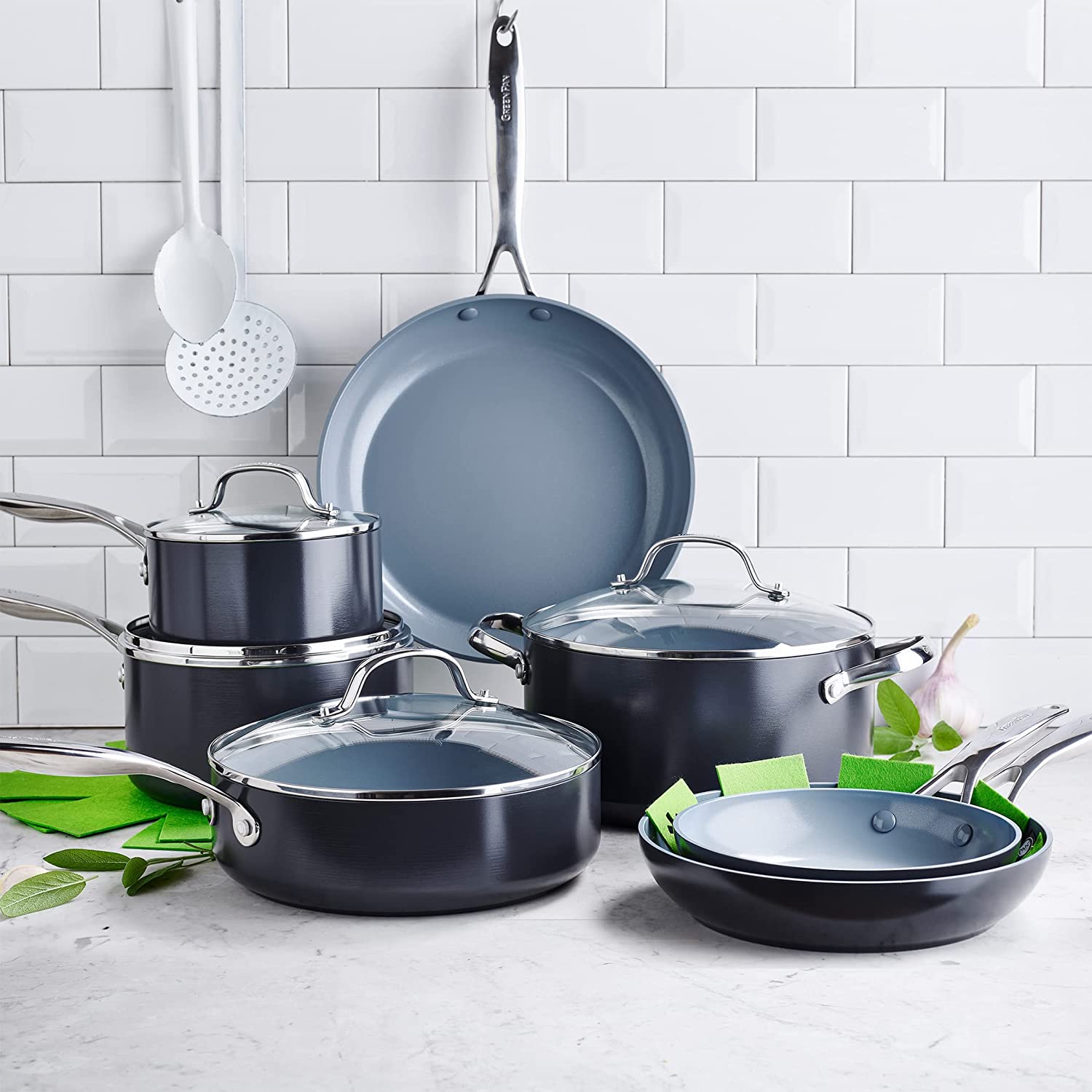 Valencia Pro 11 Piece Ceramic Nonstick Cookware Set by GreenPan