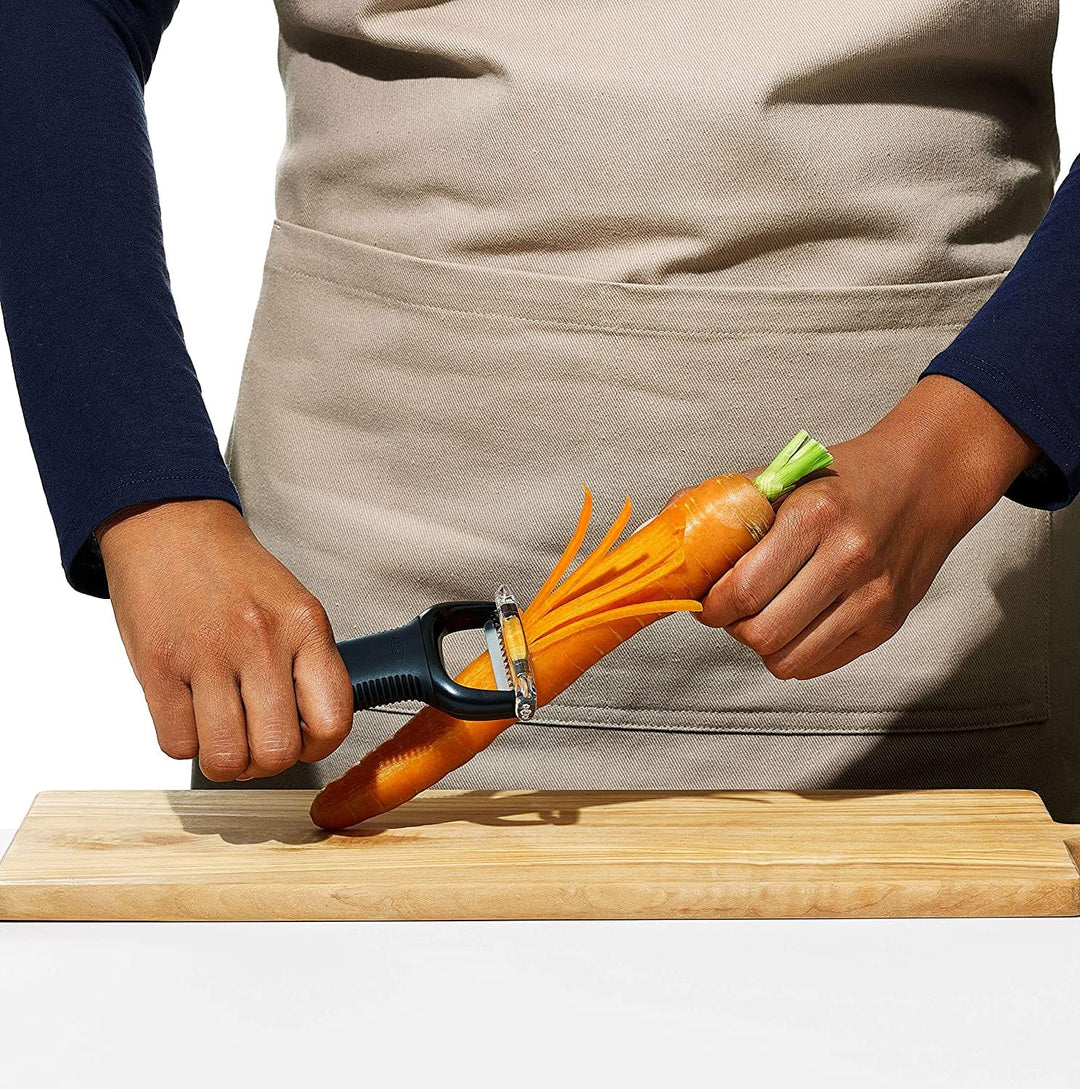 New OXO Good Grips Vegetable Peeler