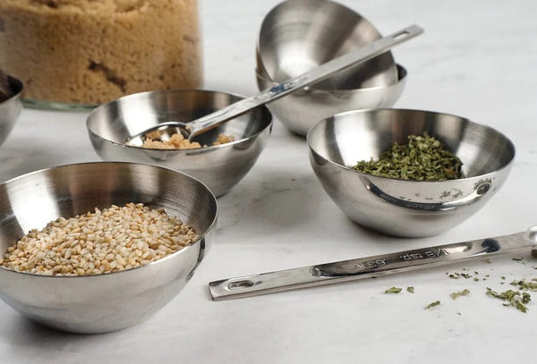 https://www.kooihousewares.com/cdn/shop/files/rsvp-measuring-cups-spoons-rsvp-little-prep-bowls-31637987000355_grande.webp?v=1692631816