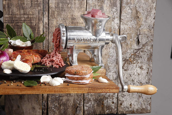 https://www.kooihousewares.com/cdn/shop/files/victoria-cast-iron-food-grinders-mills-victoria-cast-iron-meat-grinder-with-table-mount-29542075924515_grande.jpg?v=1692031148